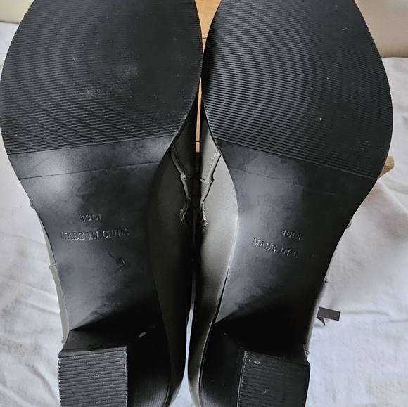 B Freshica Womens Ankle Boot New w/o box Gray Cuban Heel Zippers Almond Toe 10M - Picture 6 of 15